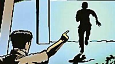 Naxal escapes from police custody