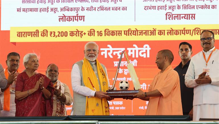 Narendra Modi inaugurated and laid the foundation stone of several development projects in Varanasi, Uttar Pradesh