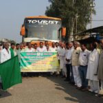 District Magistrate flags off farmers' team