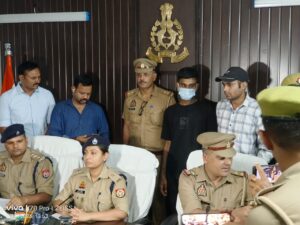 सारनाथ पुलिस व एसओजी की संयुक्त कार्रवाई, शातिर चोर गिरफ्तार