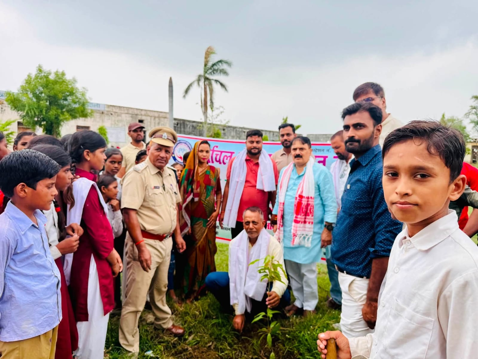 पेड़ केवल ऑक्सीजन नहीं, आने वाली पीढ़ियों की सबसे बड़ी पूंजी हैं – शिव तपस्या पासवान