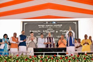 डबल इंजन सरकार के नेतृत्व में उत्तर प्रदेश में विकास की नई ऊंचाइयाँ 4,850 करोड़ रुपये से अधिक की राष्ट्रीय राजमार्ग परियोजनाओं का लोकार्पण एवं शिलान्यास
