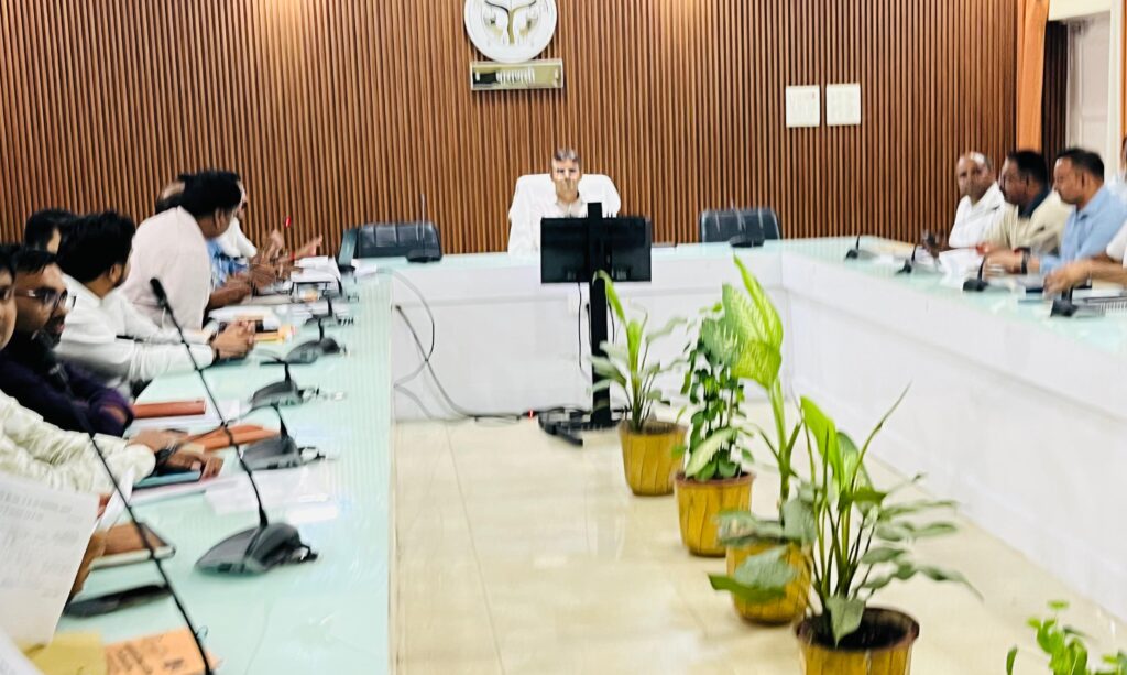 All construction work must be completed in accordance with prescribed standards – District Magistrate.
