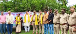 हरियाली की अलख : बुद्ध पार्क में पौधरोपण कर लोगों ने लिखा प्रकृति संरक्षण का नया अध्याय