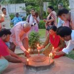 शिक्षा मंत्री धर्मेंद्र प्रधान के इस्तीफे की मांग को लेकर वाराणसी में सभा और कैंडल मार्च, सोनम वांगचुक के समर्थन में उठी आवाज़
