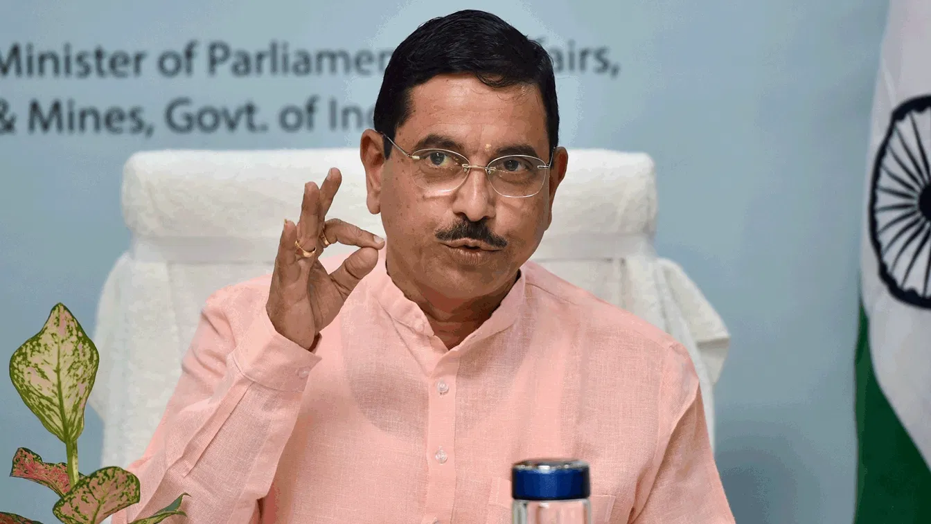 President accepts Pradhan's resignation; Pralhad Joshi gets additional charge of the Education Ministry.