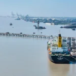 Tensions in the Middle East at a peak! Oil tanker attacked in the Strait of Hormuz; US bombing continues for the 10th consecutive day.