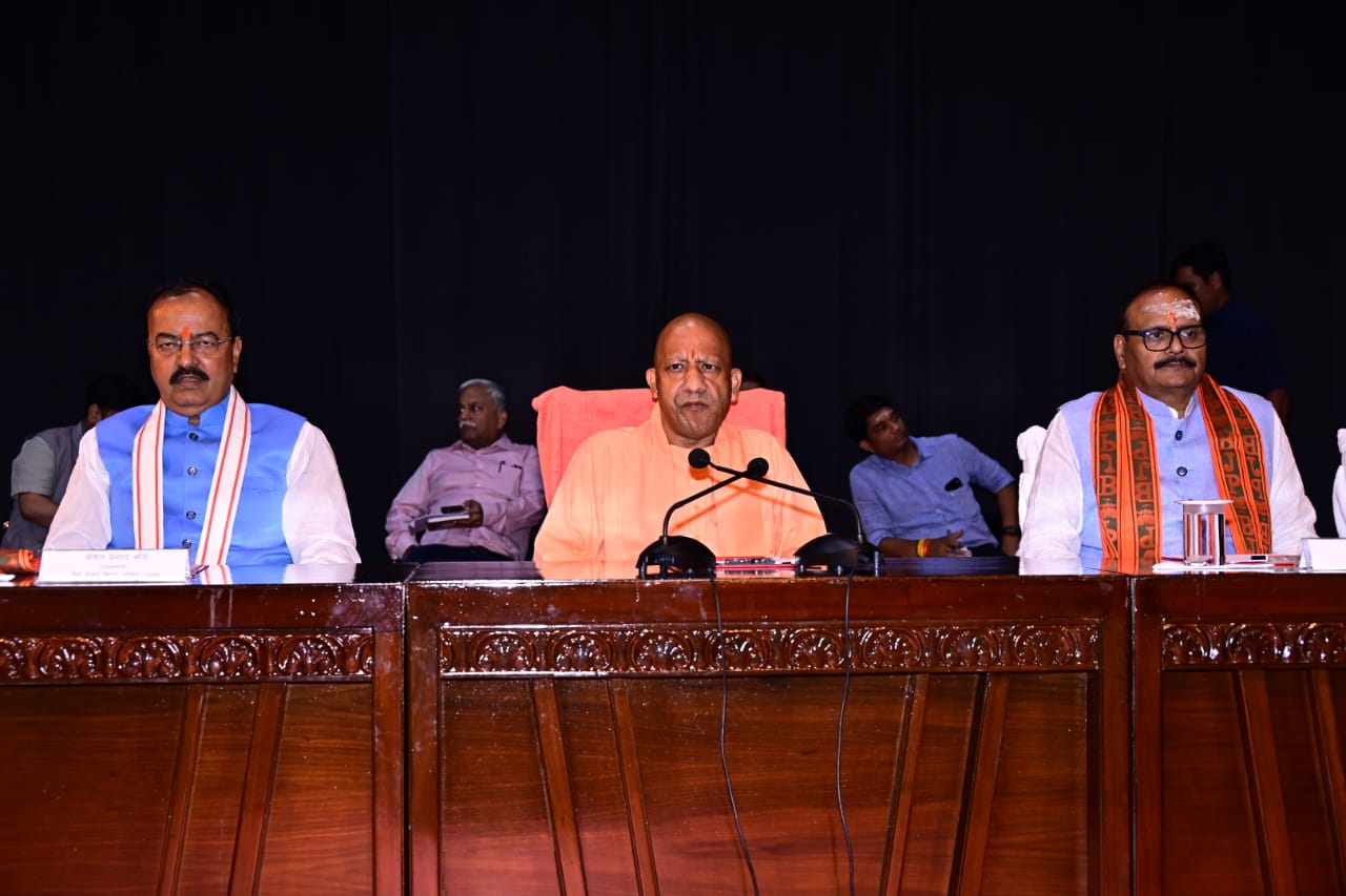 The Monsoon Session is an opportunity to advance issues of public interest and the resolve for development and good governance... Deputy Chief Minister Keshav Prasad Maurya.