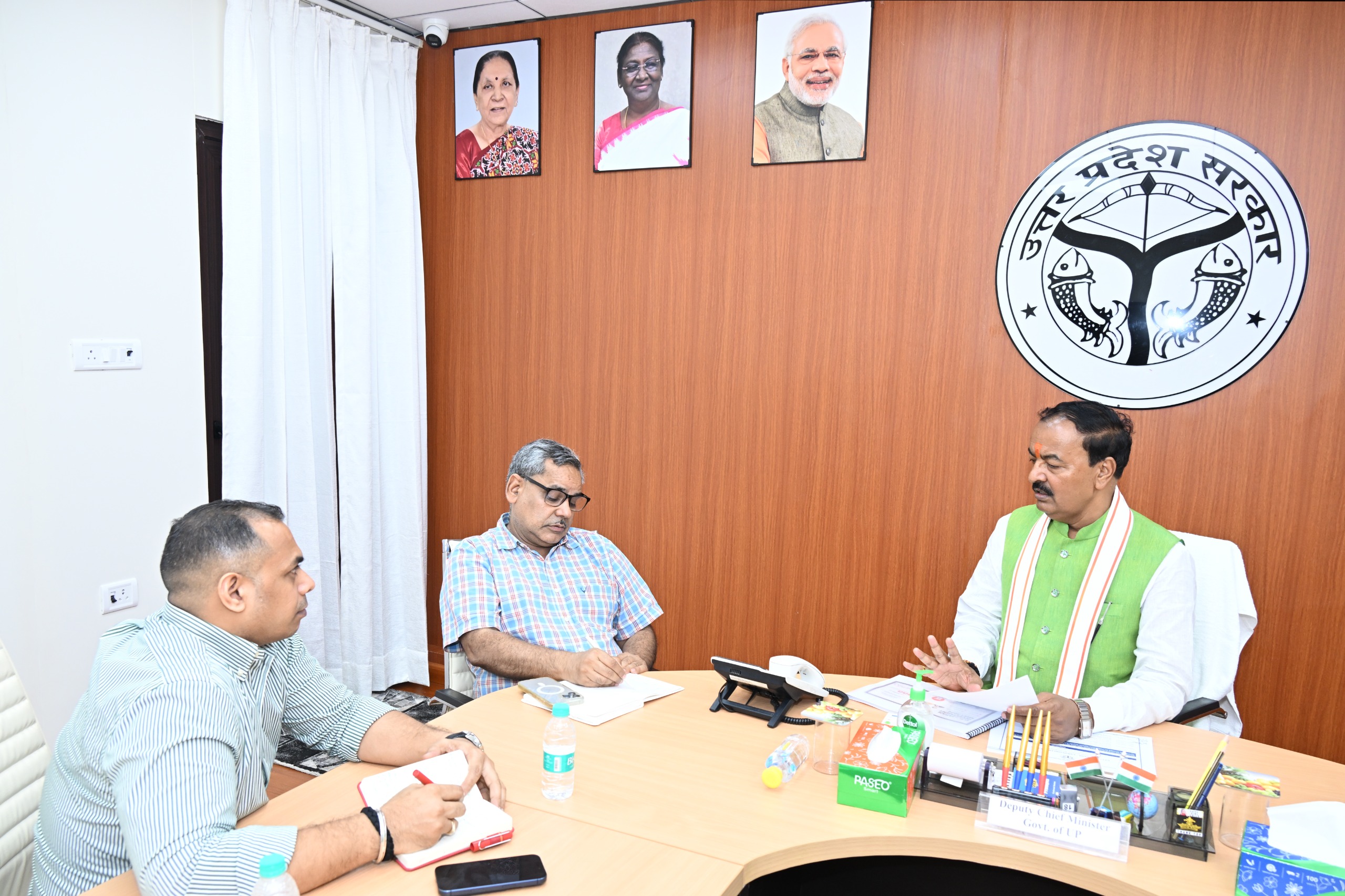 A presentation on Uttar Pradesh's food processing products and the 'One District-One Product' scheme should be made before the Japanese delegation... Deputy Chief Minister Keshav Prasad Maurya.