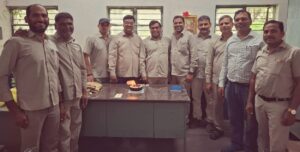 हैदराबाद में मनाया गया काशी के युवा कवि व गीतकार सुनील कुमार सेठ का जन्मदिवस
