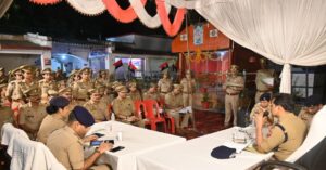 पुलिस आयुक्त मोहित अग्रवाल ने किया थाना कैंट का निरीक्षण, लंबित विवेचनाओं के शीघ्र निस्तारण के दिए निर्देश