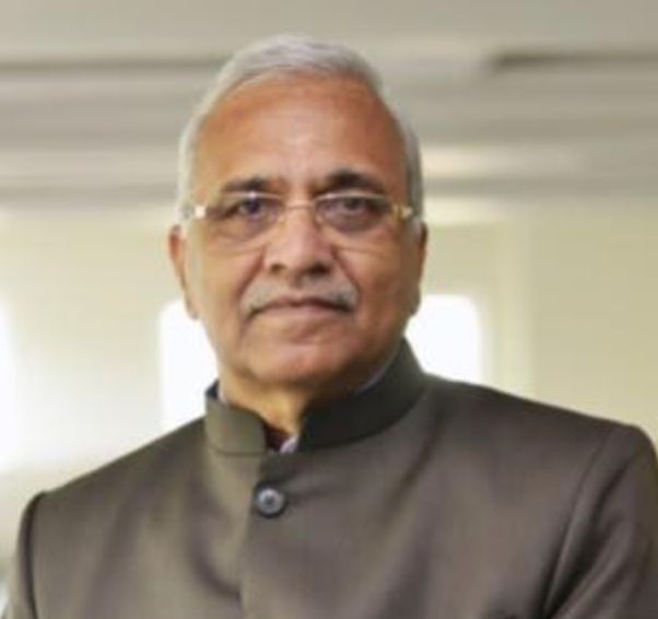 बिखरी हुई व्यवस्था की कीमत अब छिपी नहीं है