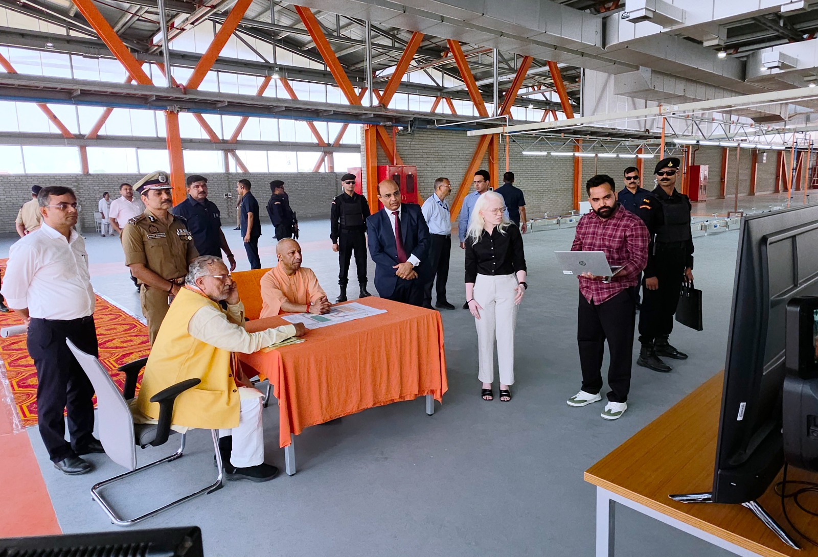 Chief Minister Yogi Adityanath inspected the preparations for the inauguration of Arvind Mill by the Prime Minister and took stock of the arrangements.